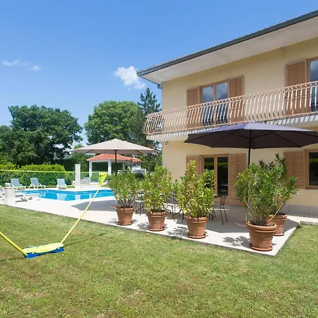Five-bedroom In * Bisko