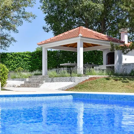Five-bedroom In
