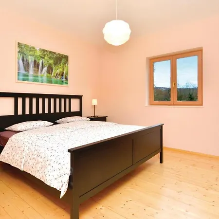 Semesterbostad 5 Bedroom Gorgeous In